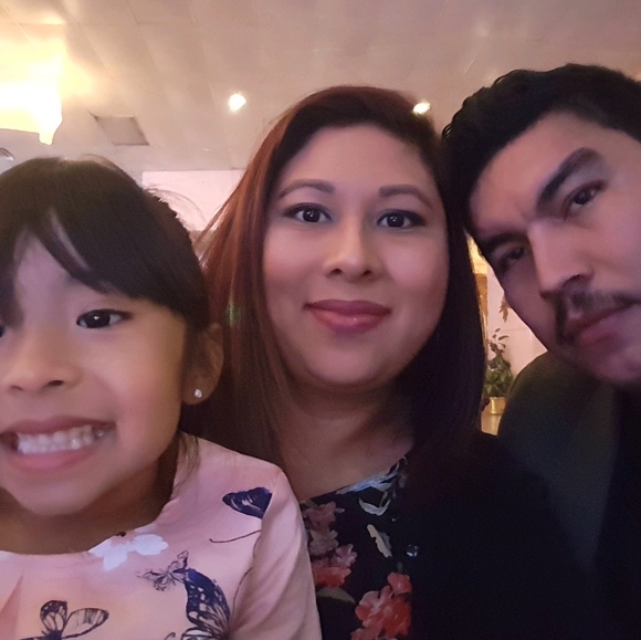 Meet your Posher, Cristal - Picture 1 of 1